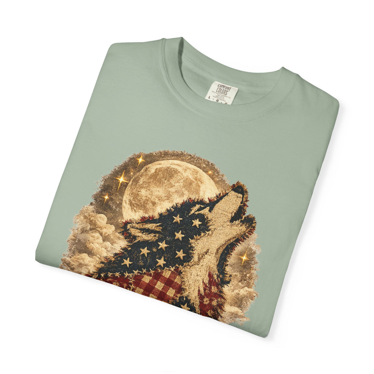 Born to Wild American Flag Wolf T-Shirt