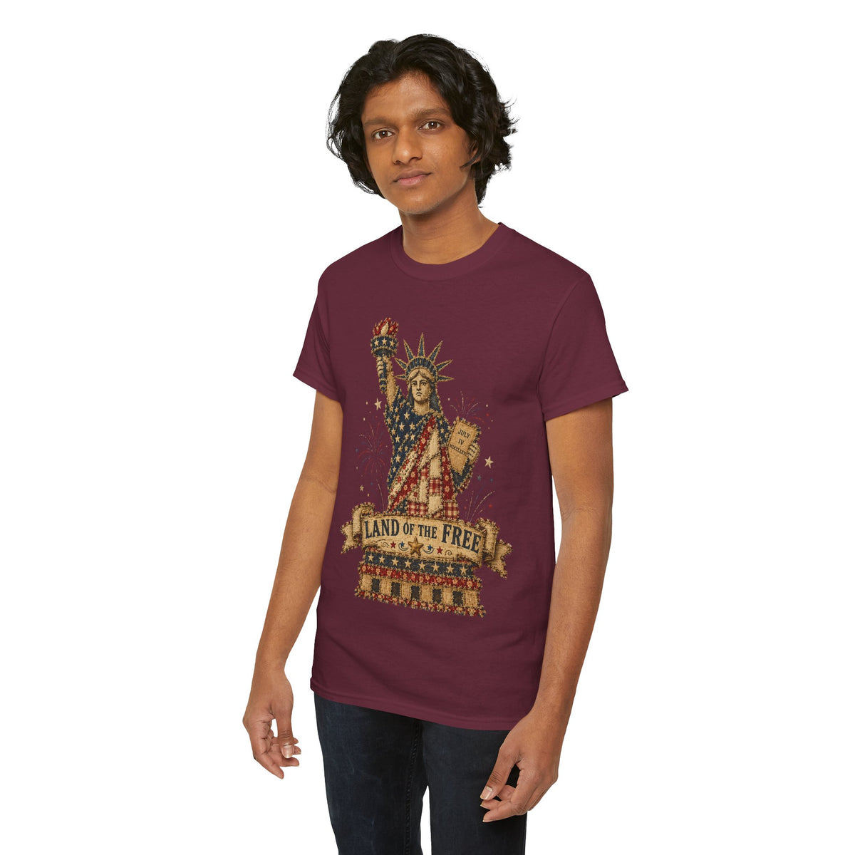 Statue of Liberty "Land of the Free" Graphic Tee — Patriotic American Freedom T-Shirt