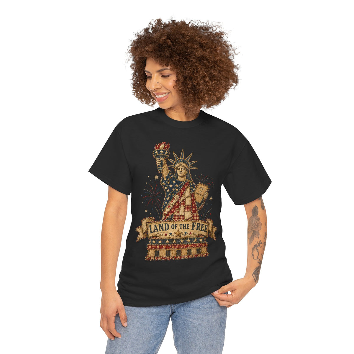 Statue of Liberty "Land of the Free" Graphic Tee — Patriotic American Freedom T-Shirt