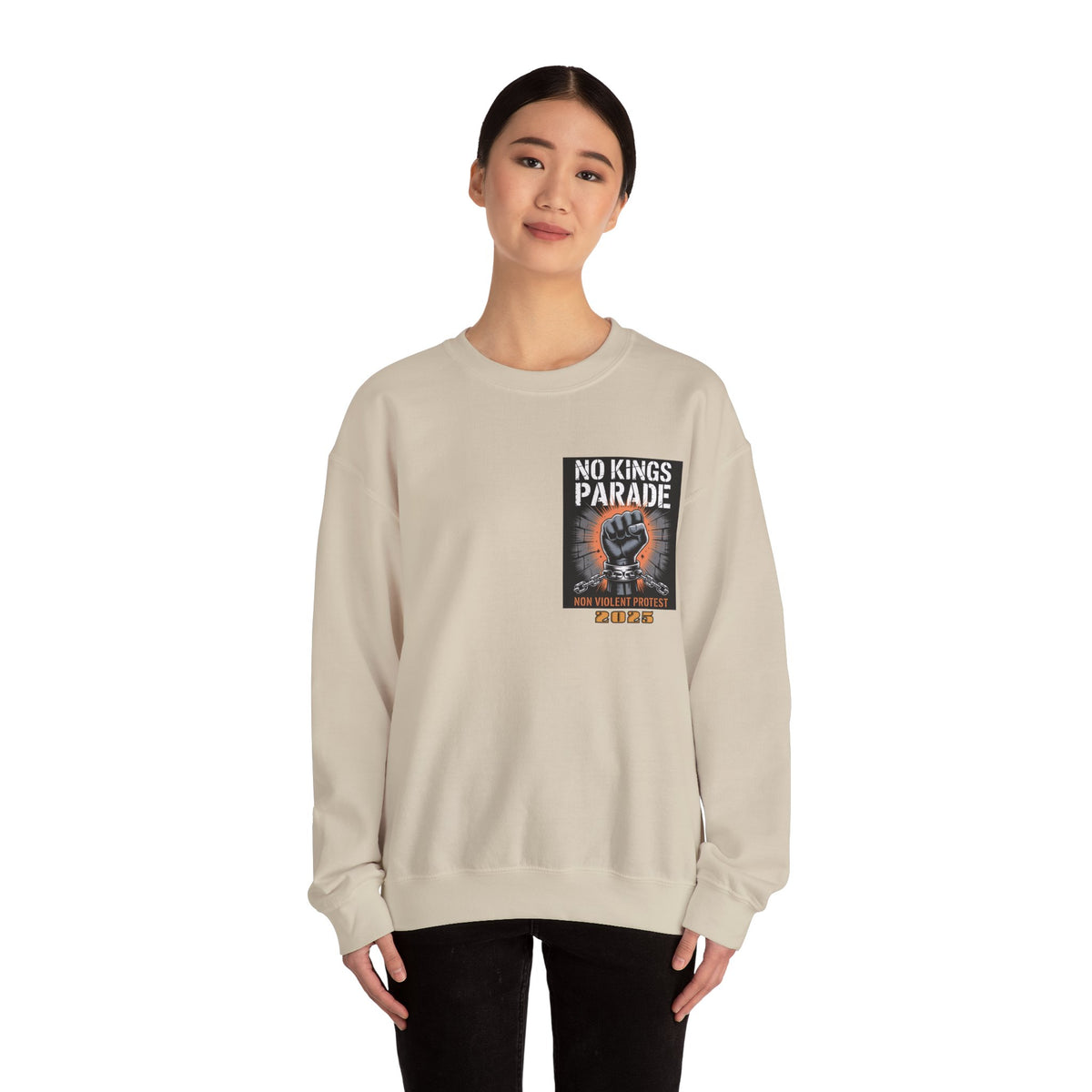 No Kings Parade” Sweatshirt – Chained Fist Graphic & Peaceful Protest Quote, Unisex Front & Back Print for Justice & Resistance
