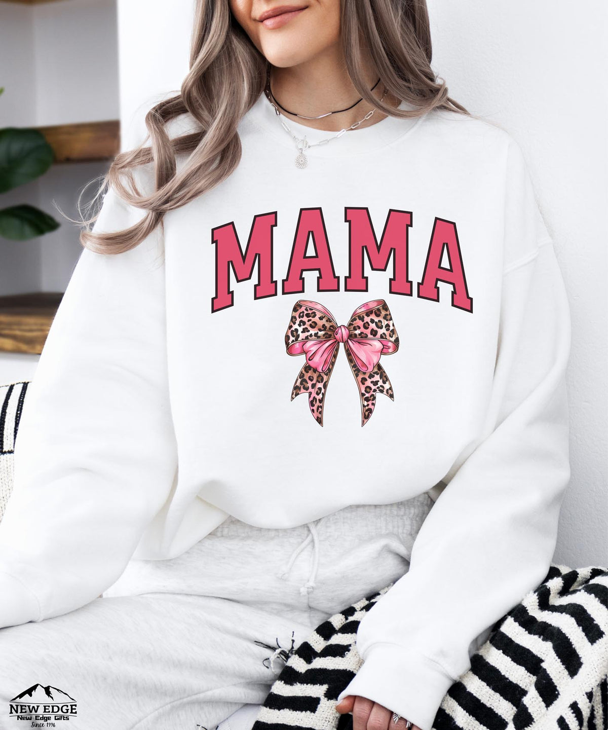 Mama Leopard Bow Sweatshirt | Cozy Wild Style Crewneck for Moms | Cute Animal Print Pullover