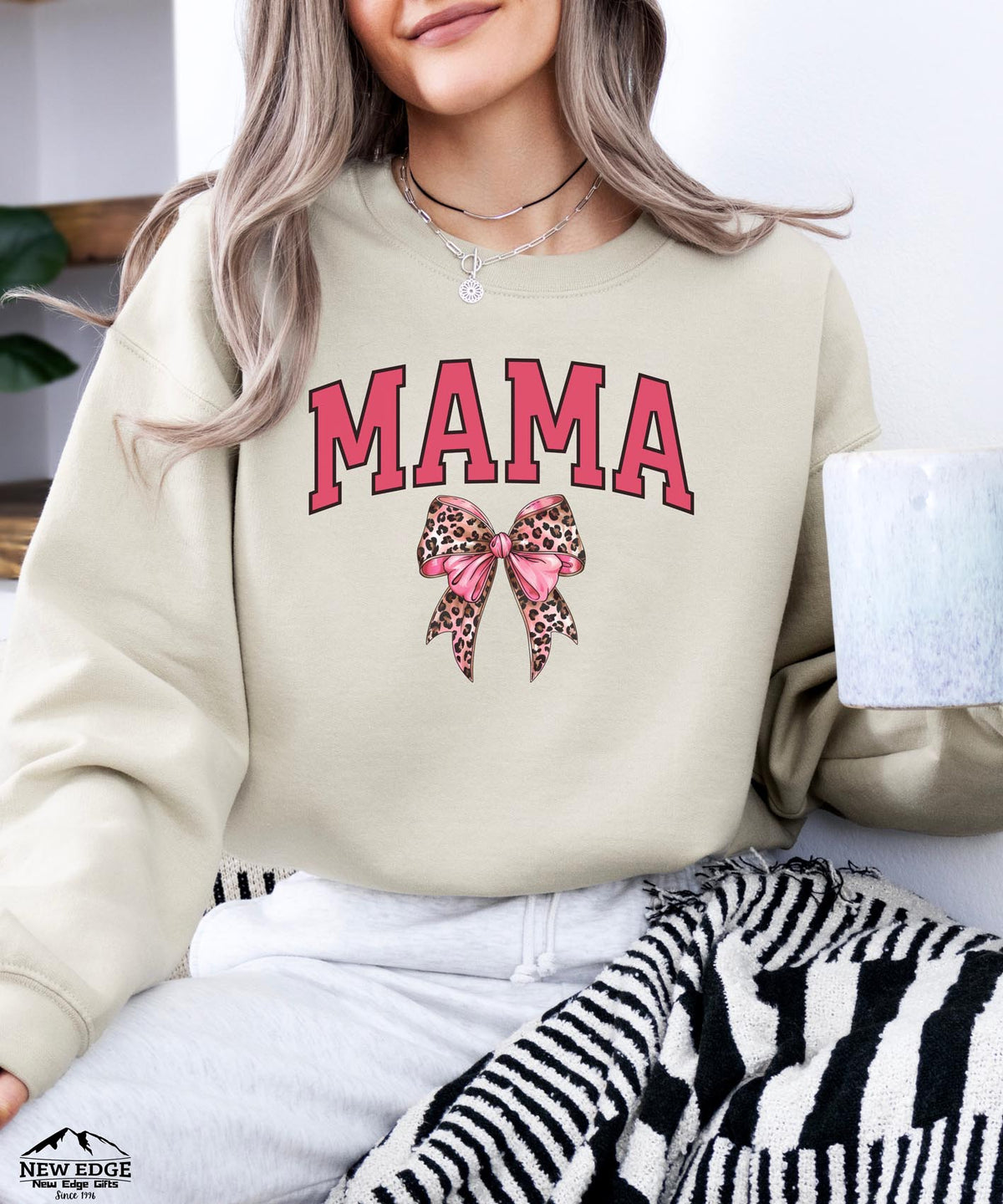Mama Leopard Bow Sweatshirt | Cozy Wild Style Crewneck for Moms | Cute Animal Print Pullover