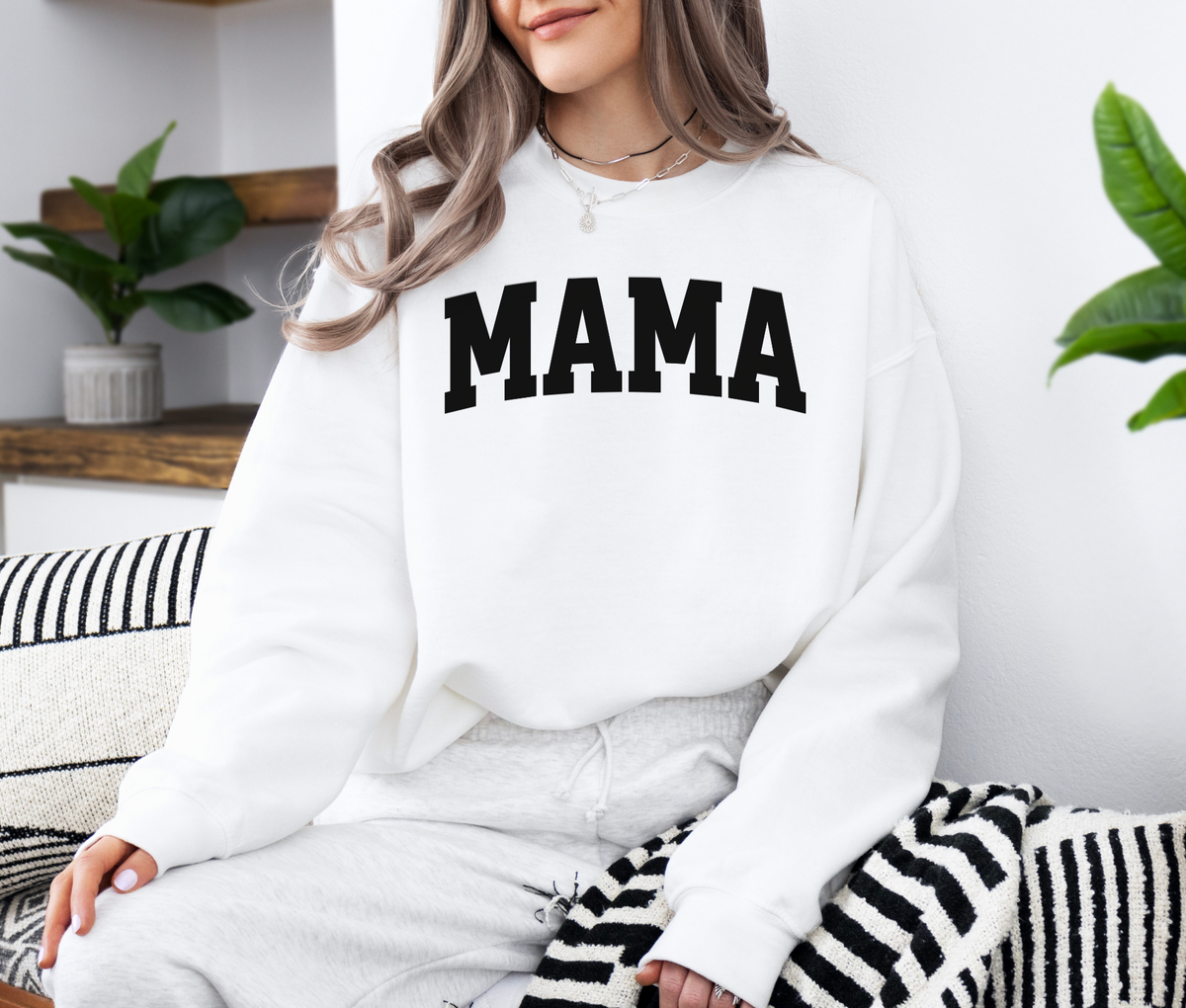 Mama Curve Text Sweatshirt | Minimalist Curved Lettering Crewneck | Cozy Everyday Pullover for Moms