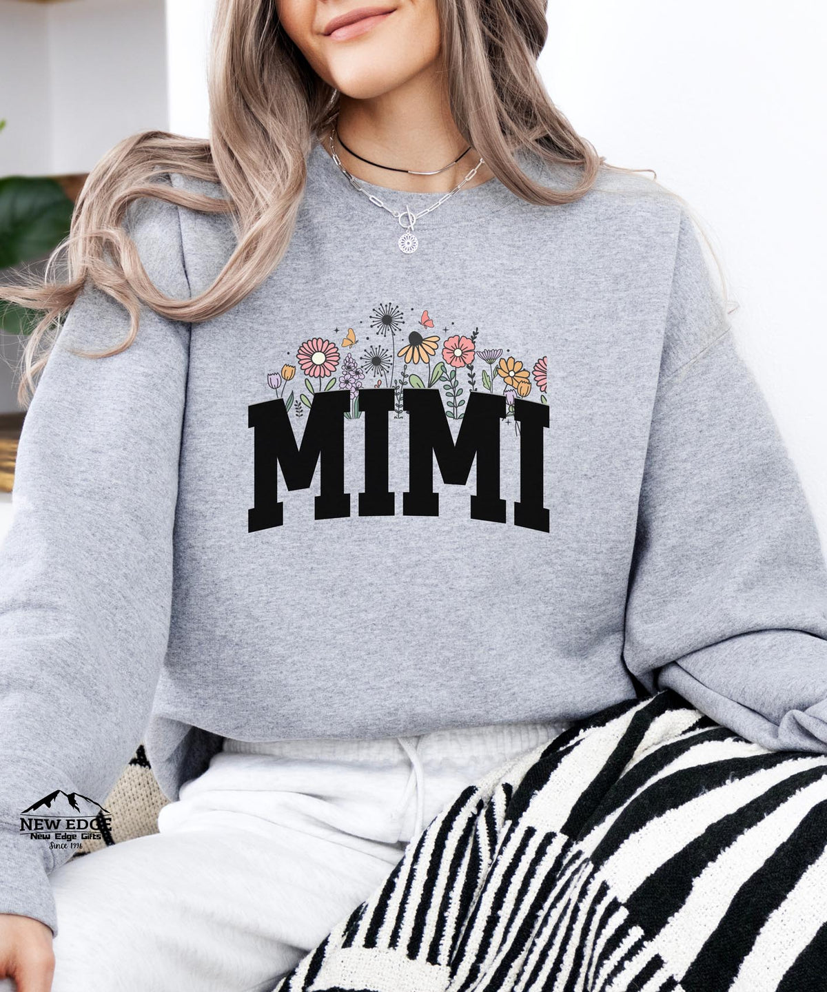 MIMI Floral Sweatshirt | Cozy Grandma Crewneck | Cute Flower Design Pullover Gift for Mimi