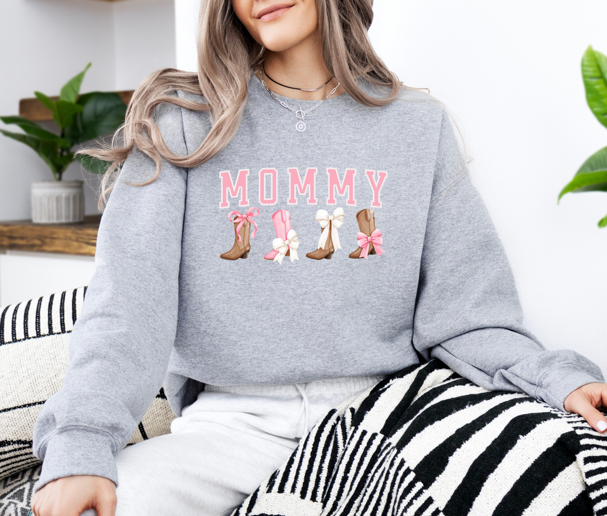 Mommy Christmas Sweatshirt with Bow | Cozy Holiday Crewneck | Festive Pullover for Moms