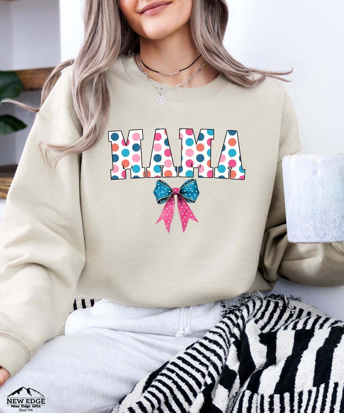 MAMA Polka Dots Sweatshirt with Bow | Cozy Mom Crewneck | Cute Motherhood Sweater Gift