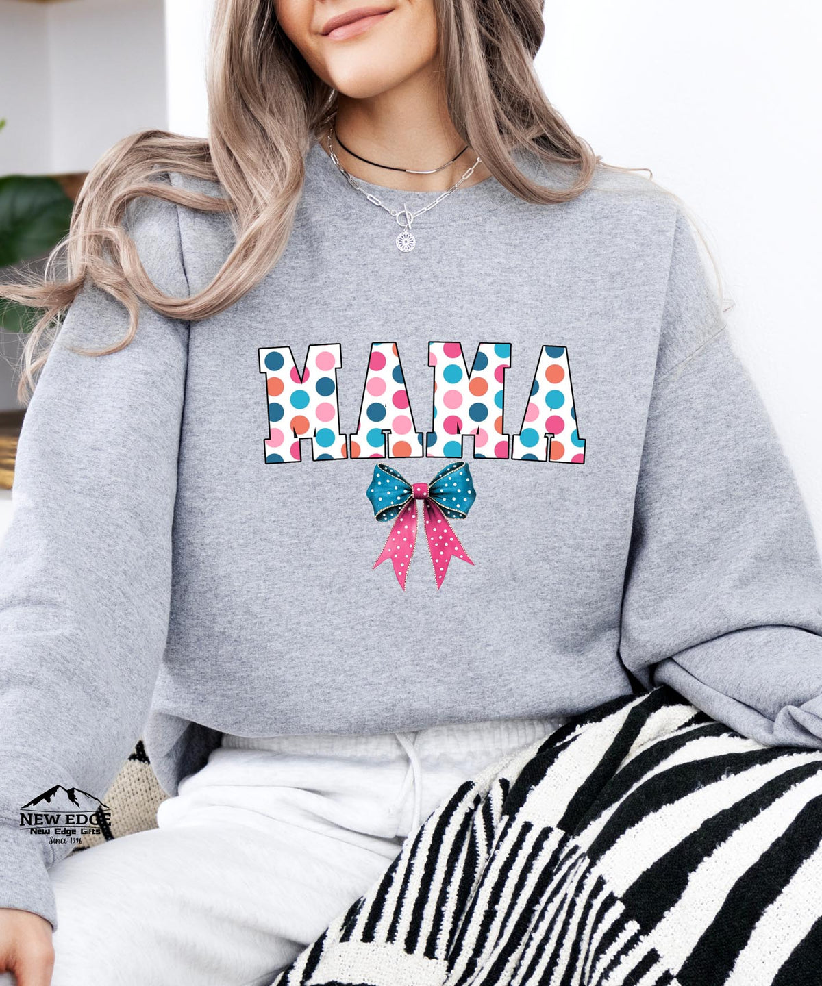 MAMA Polka Dots Sweatshirt with Bow | Cozy Mom Crewneck | Cute Motherhood Sweater Gift