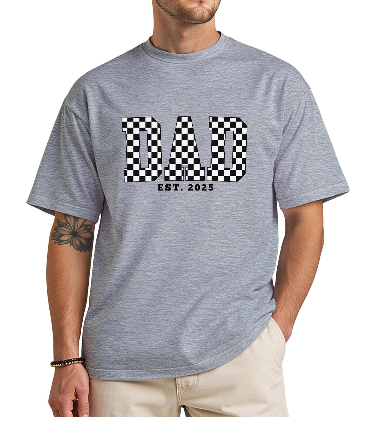 Dad Black EST. 2025 T-Shirt – New Dad Gift, First Time Father Shirt, Pregnancy Announcement Tee for Expecting Dads