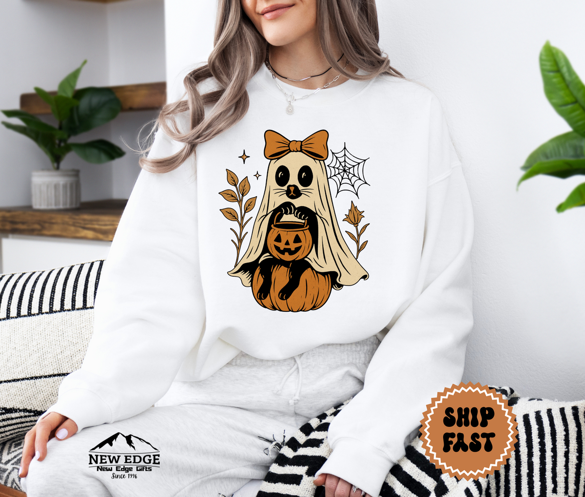 Unisex Raccoon Ghost Halloween Sweatshirt – Cute Spooky Forest Creature Cozy Fall Pullover
