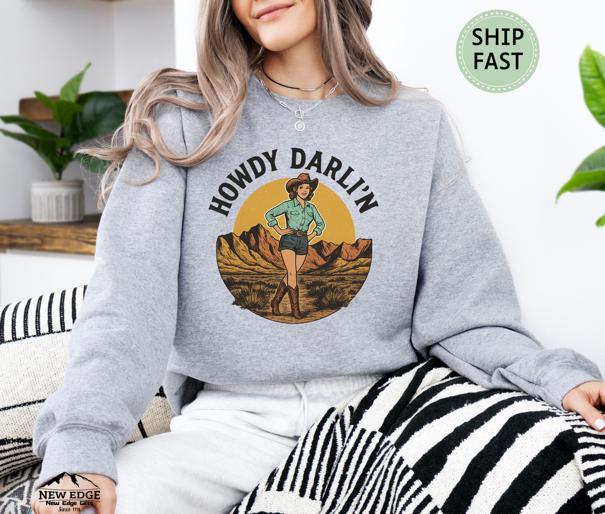 Howdy Darli’n Sweatshirt – Western Cowgirl Country Rodeo Pullover