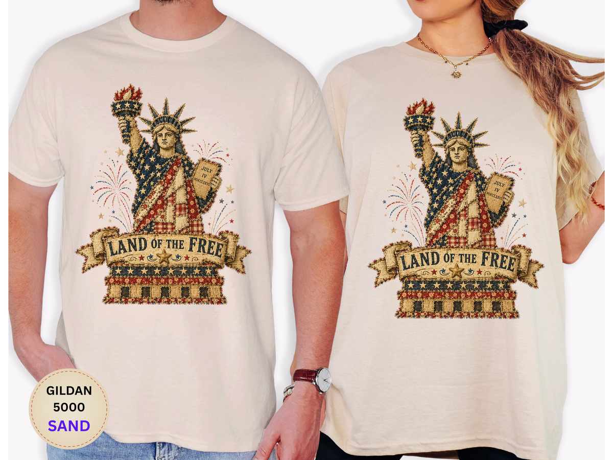 Statue of Liberty "Land of the Free" Graphic Tee — Patriotic American Freedom T-Shirt