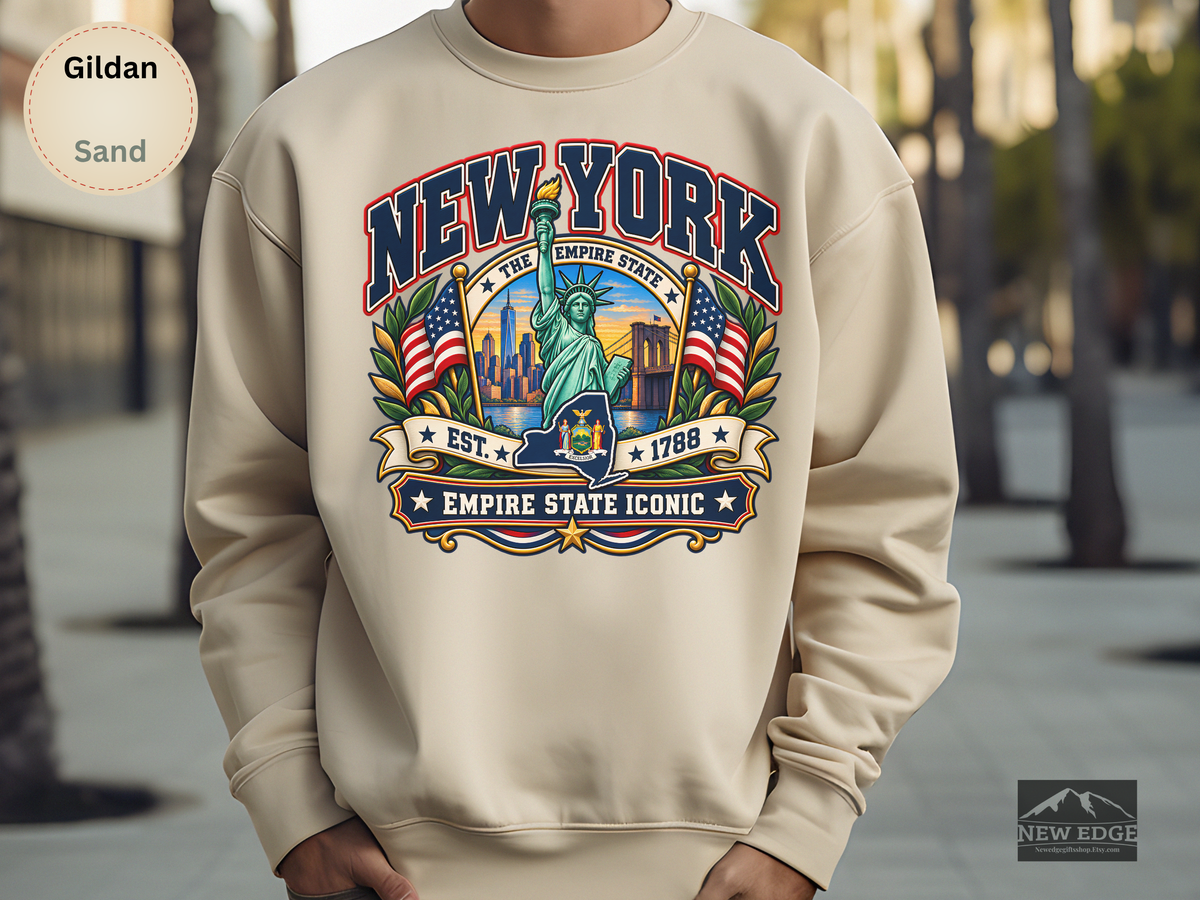 New York Empire State Sweatshirt, Vintage NYC Skyline Statue of Liberty Brooklyn Bridge Gildan 18000 Crewneck