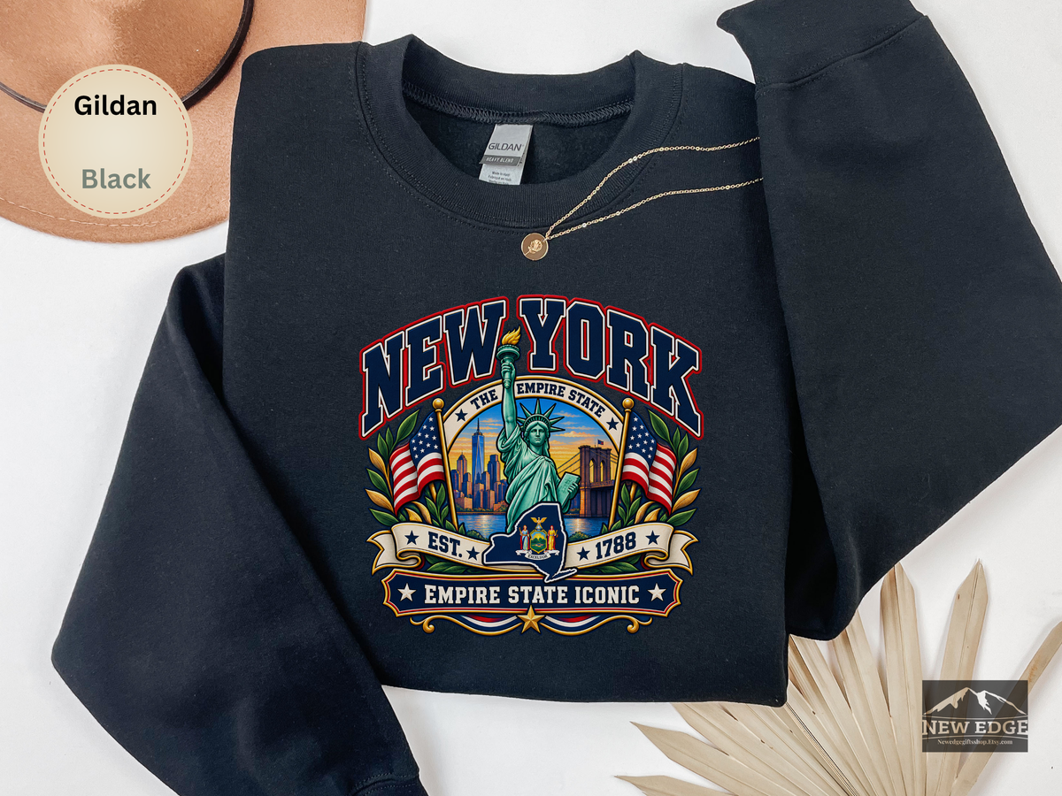 New York Empire State Sweatshirt, Vintage NYC Skyline Statue of Liberty Brooklyn Bridge Gildan 18000 Crewneck