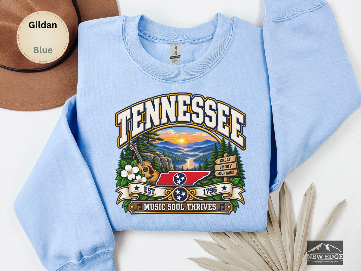 Tennessee Great Smoky Mountains Sweatshirt, Vintage Scenic Gildan 18000 Crewneck, Music Soul State Pride