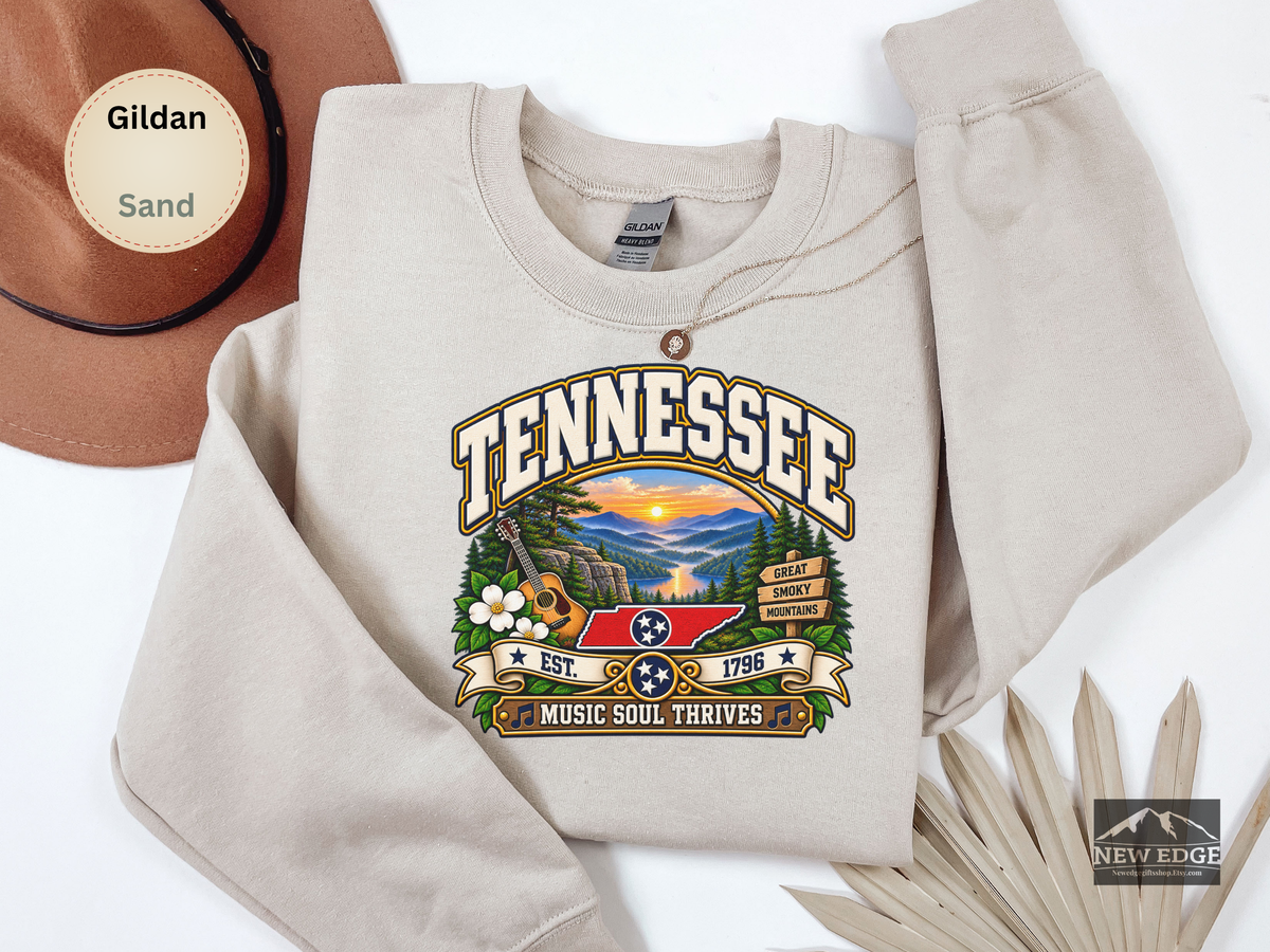 Tennessee Great Smoky Mountains Sweatshirt, Vintage Scenic Gildan 18000 Crewneck, Music Soul State Pride
