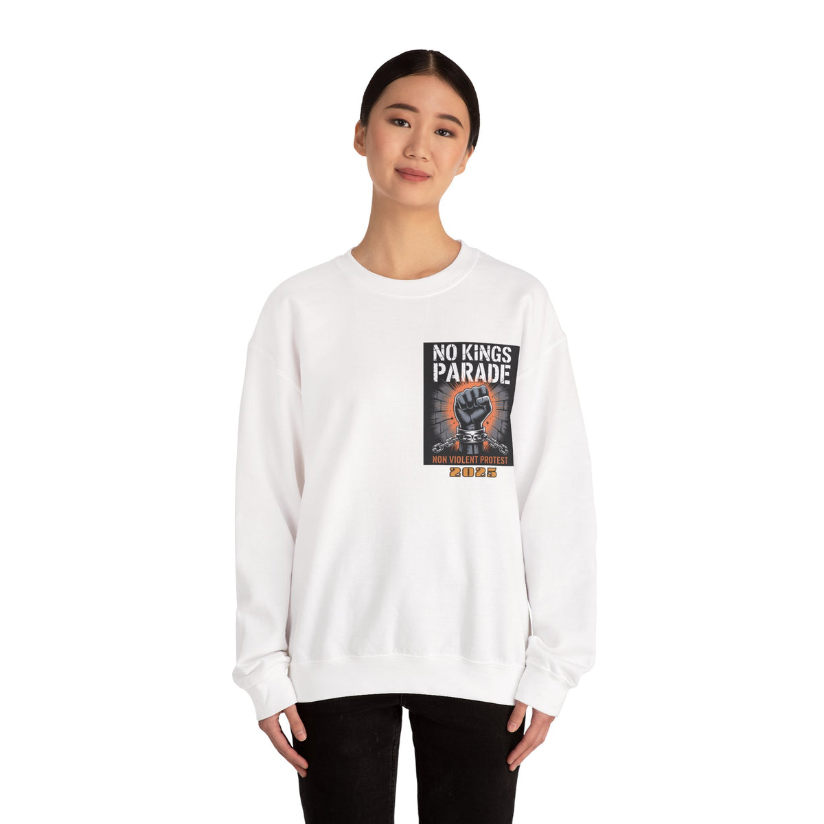 No Kings Parade” Sweatshirt – Chained Fist Graphic & Peaceful Protest Quote, Unisex Front & Back Print for Justice & Resistance