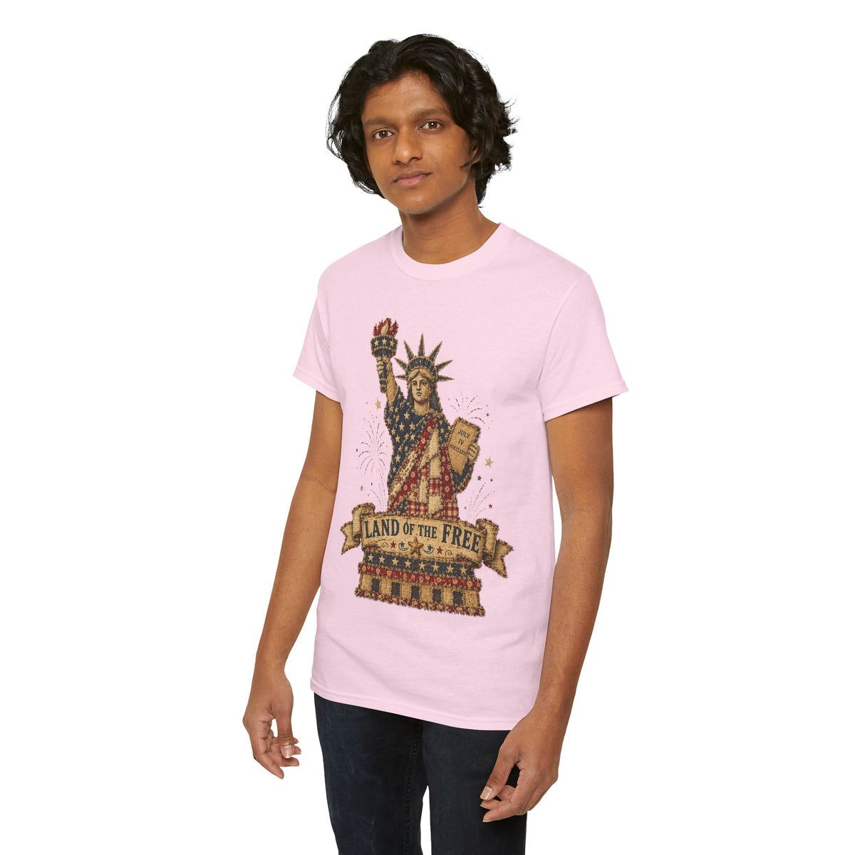 Statue of Liberty "Land of the Free" Graphic Tee — Patriotic American Freedom T-Shirt