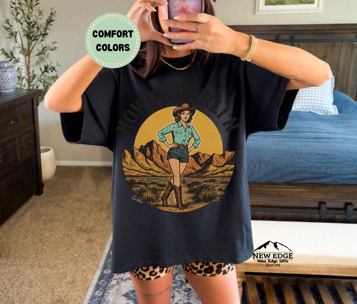 Howdy Darli’n Western Graphic Tee | Country Rodeo Cowboy Style T-Shirt