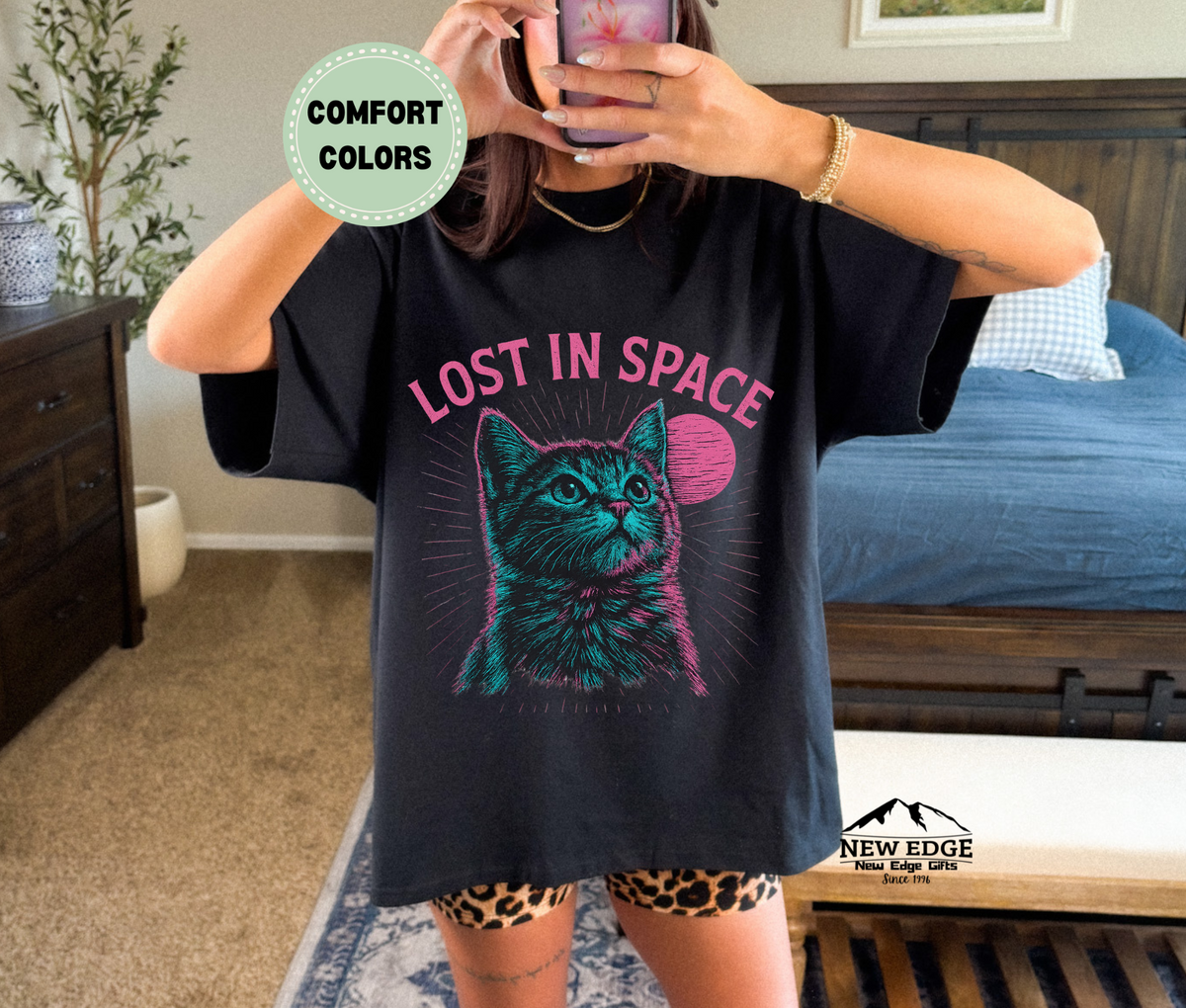Lost in Space Retro Cat T-Shirt | Unisex Cosmic Graphic Tee
