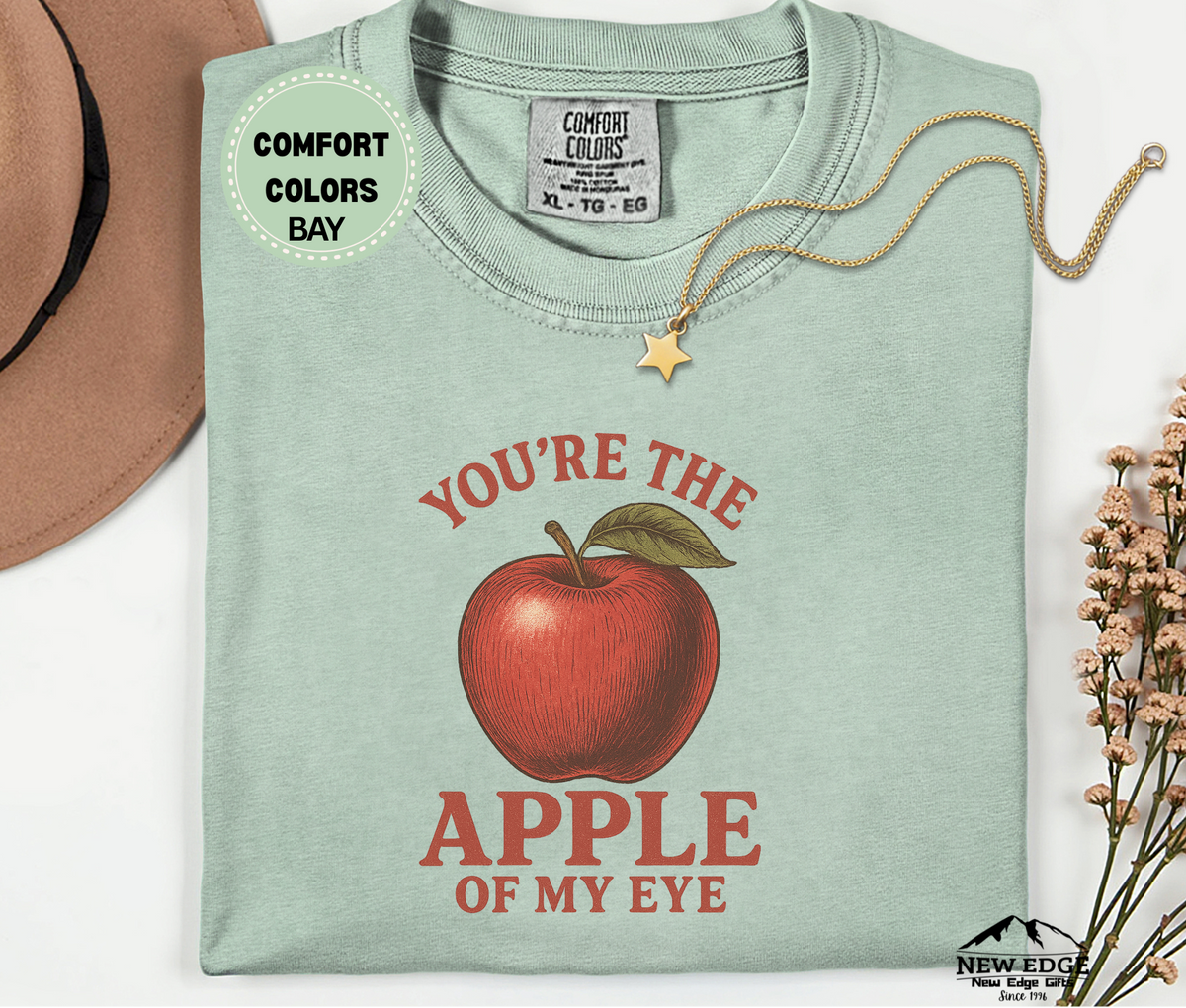 You’re the Apple of My Eye T-Shirt | Cute Fruit Pun Couples Shirt | Funny Romantic Unisex Graphic Tee