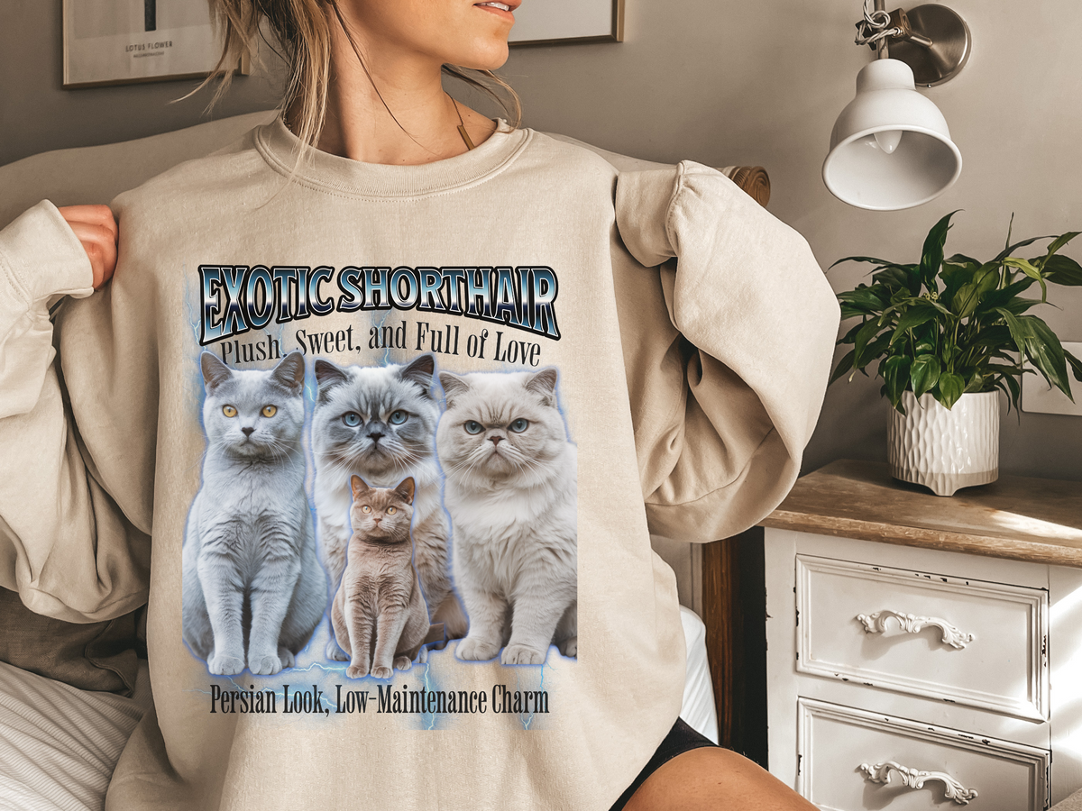 Unisex Exotic Shorthair Cat Bootleg Collage Sweatshirt – “Exotic Shorthair Cat” Retro Cozy Cat Lover Pullover