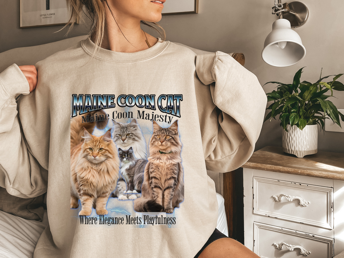 Unisex Maine Coon Cat Bootleg Collage Sweatshirt – “Maine Coon Majesty” Vintage Graphic Pullover for Cat Lovers