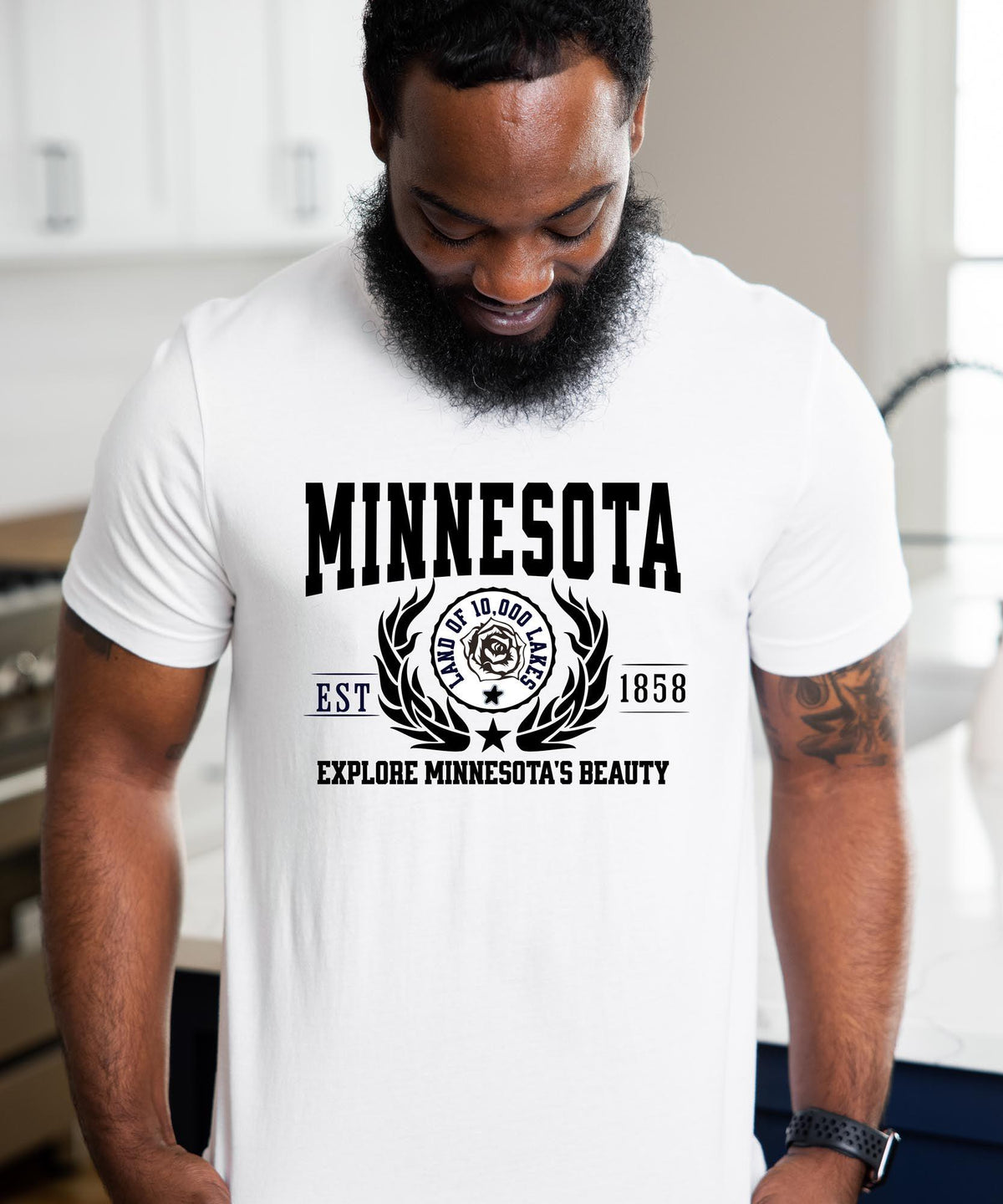 Minnesota State - "Explore Minnesota's Beauty" Slogan T-Shirt for Nature Enthusiasts & Proud Minnesotans