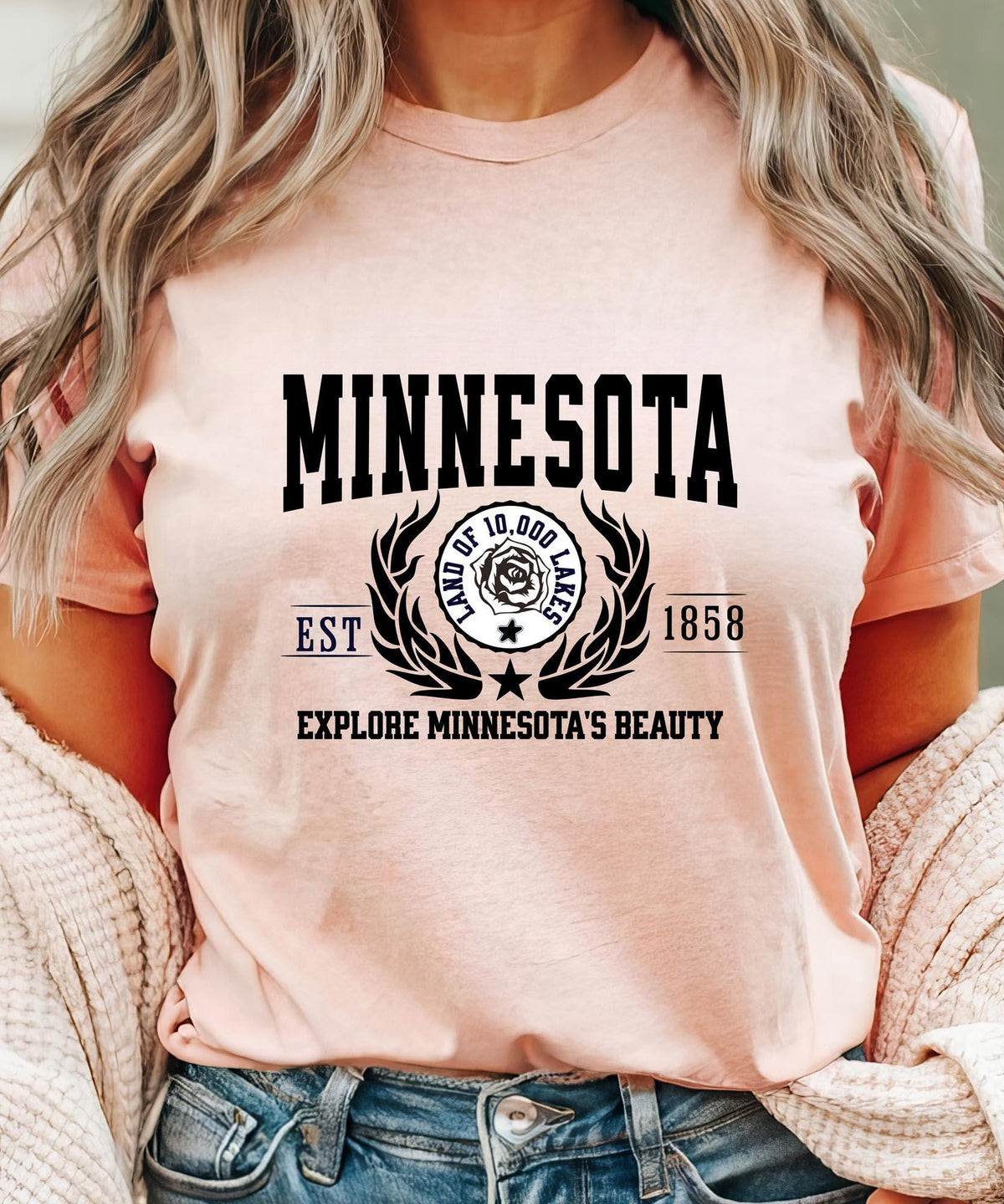 Minnesota State - "Explore Minnesota's Beauty" Slogan T-Shirt for Nature Enthusiasts & Proud Minnesotans